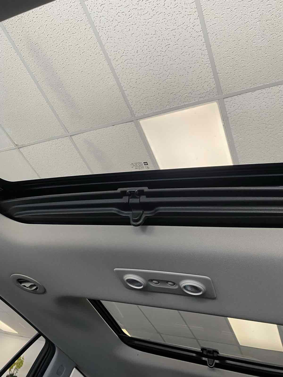 Used 2012 Buick Enclave Leather image 18