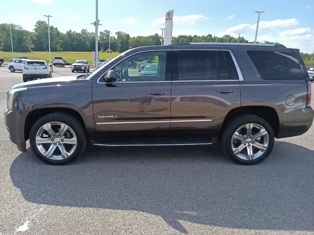 Used 2017 GMC Yukon Denali w/ Open Road Package AWD/4WD image 6