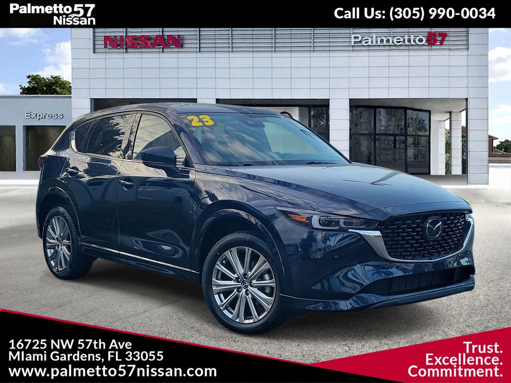 Used 2023 MAZDA CX-5 Signature image 1