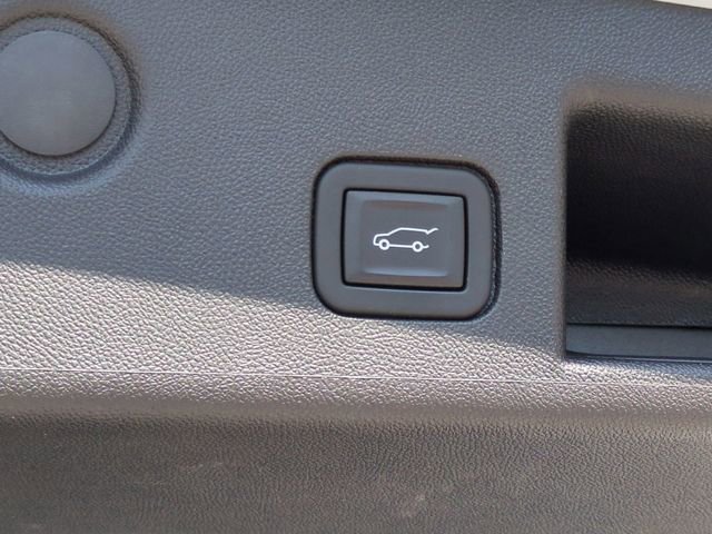 Used 2023 Chevrolet Equinox RS image 14