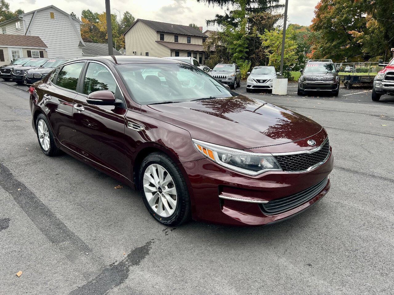 Used 2017 Kia Optima LX FWD image 7