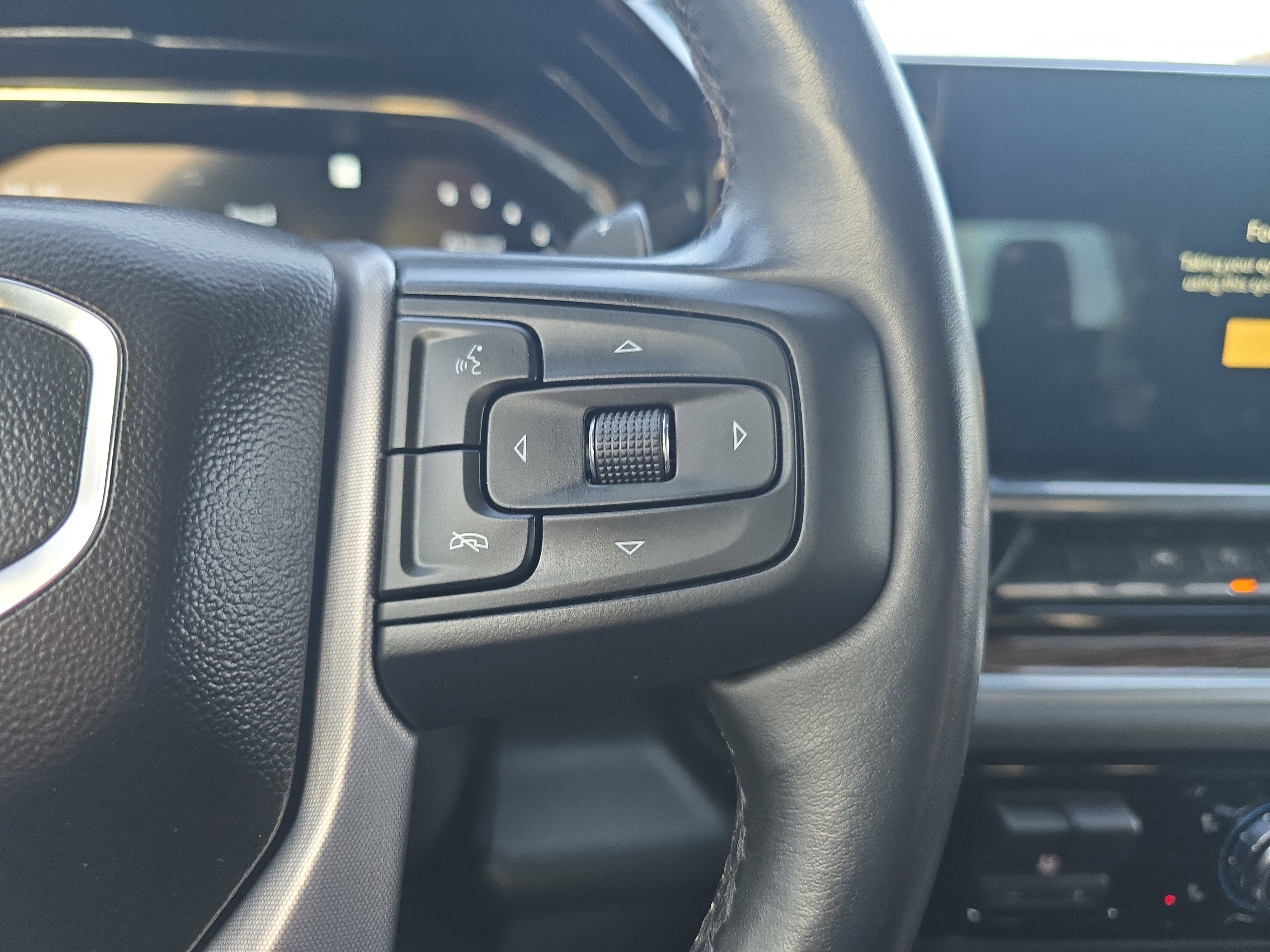 Used 2022 GMC Sierra 1500 Elevation w/ Preferred Package image 24