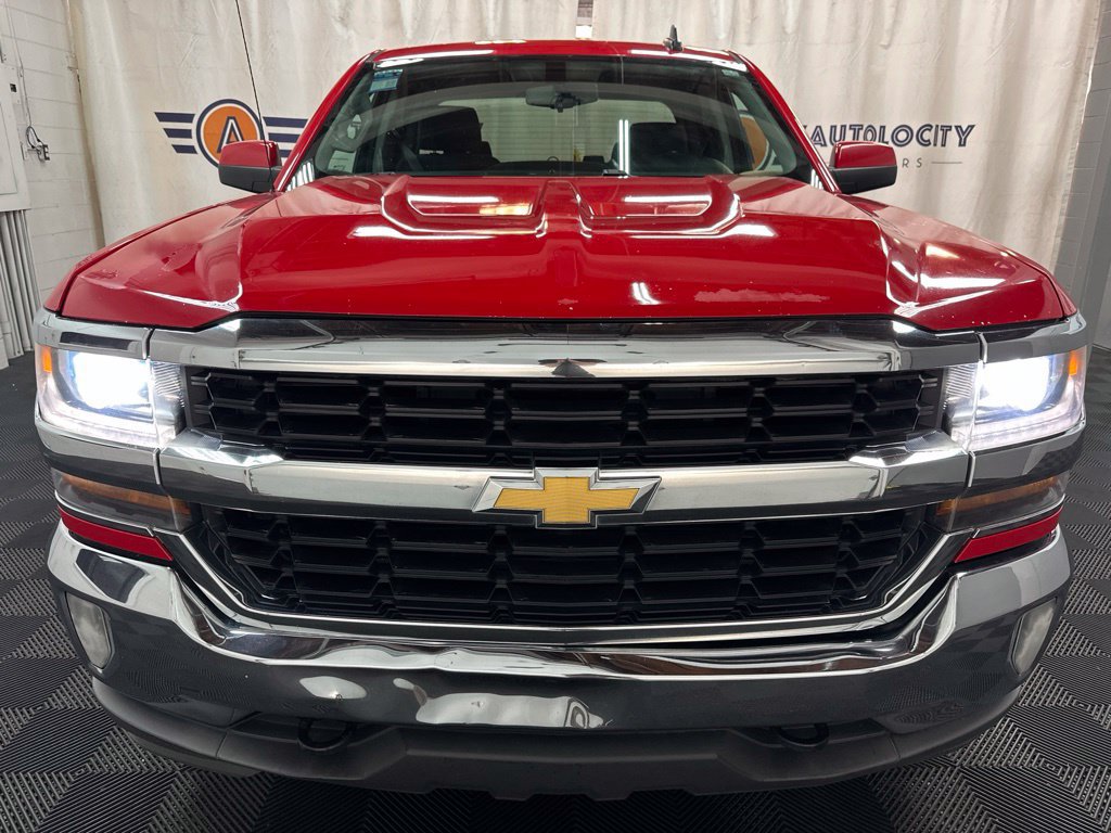 Used 2017 Chevrolet Silverado 1500 LT w/ All Star Edition AWD/4WD image 3