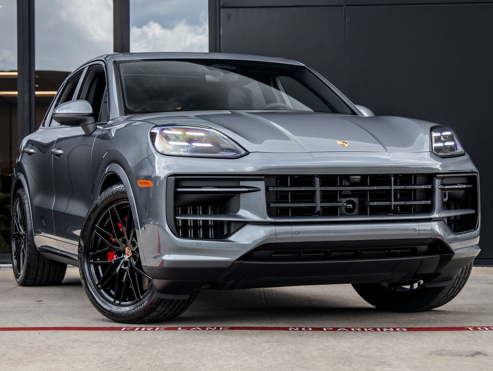 New 2026 Porsche Cayenne S AWD/4WD image 6