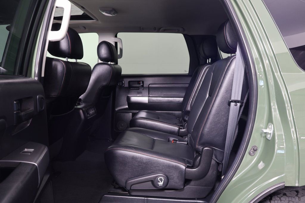 Used 2020 Toyota Sequoia TRD Pro w/ Carpet Mat Package (TMS) AWD/4WD image 11