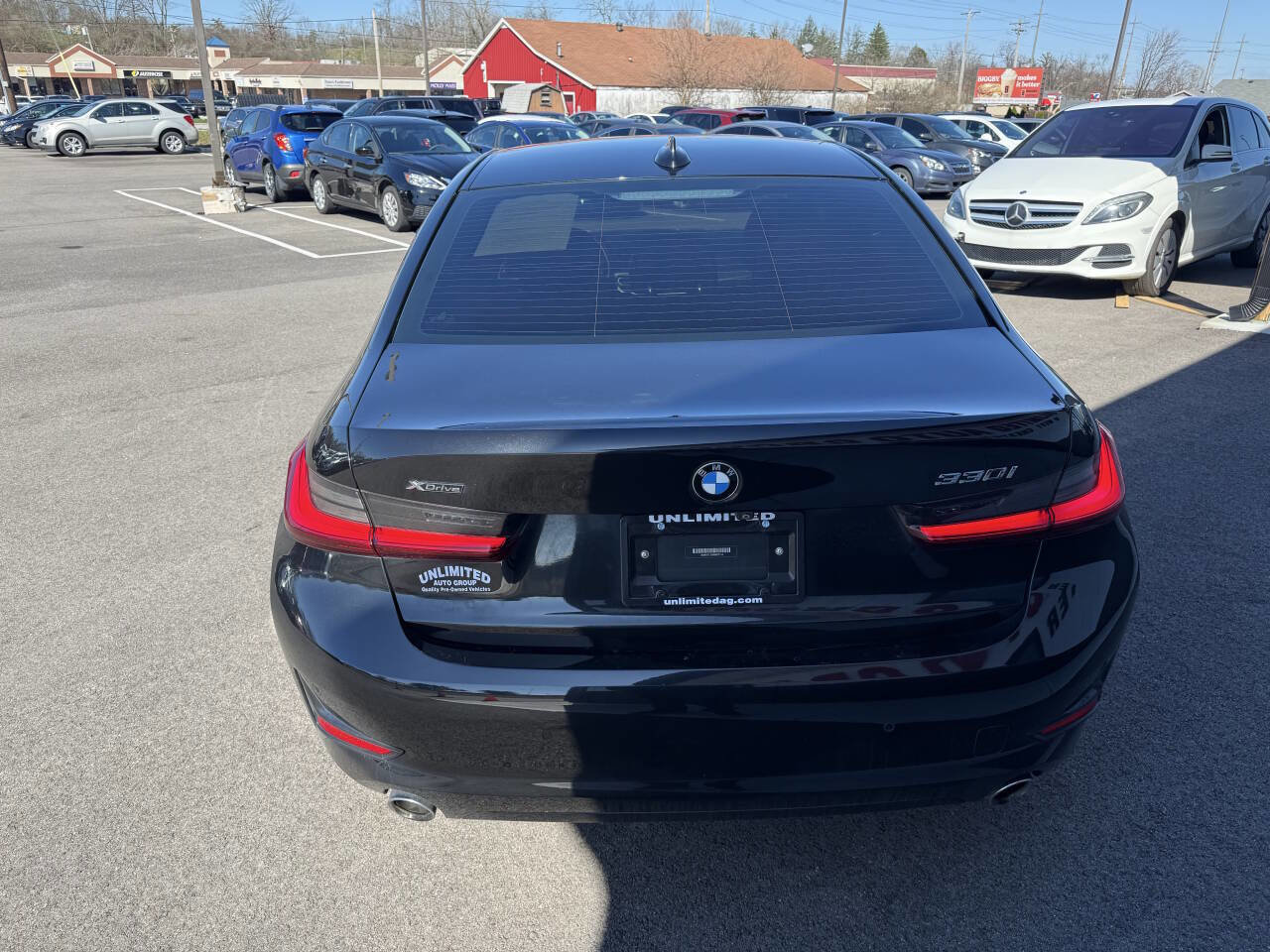 Used 2019 BMW 330i xDrive 330i xDrive AWD 4dr Sedan w/ Convenience Package image 9