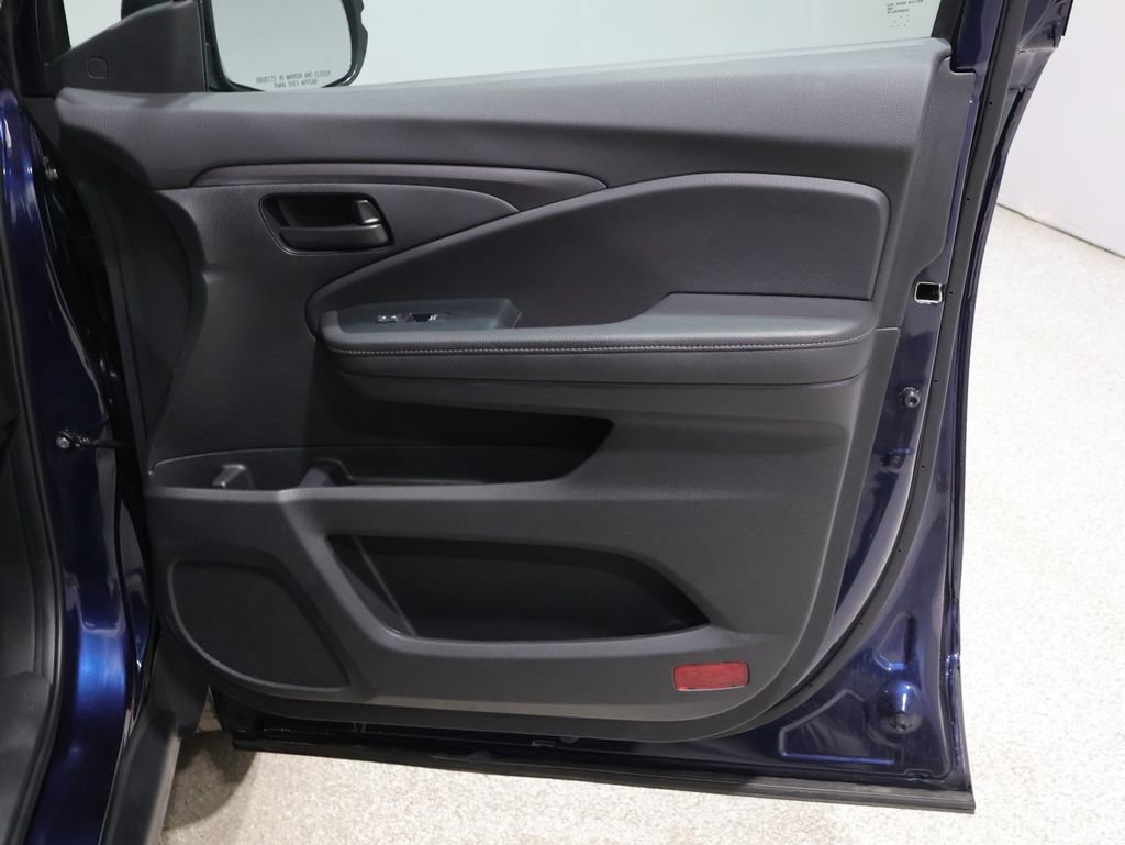 Used 2023 Honda Passport EX-L image 23