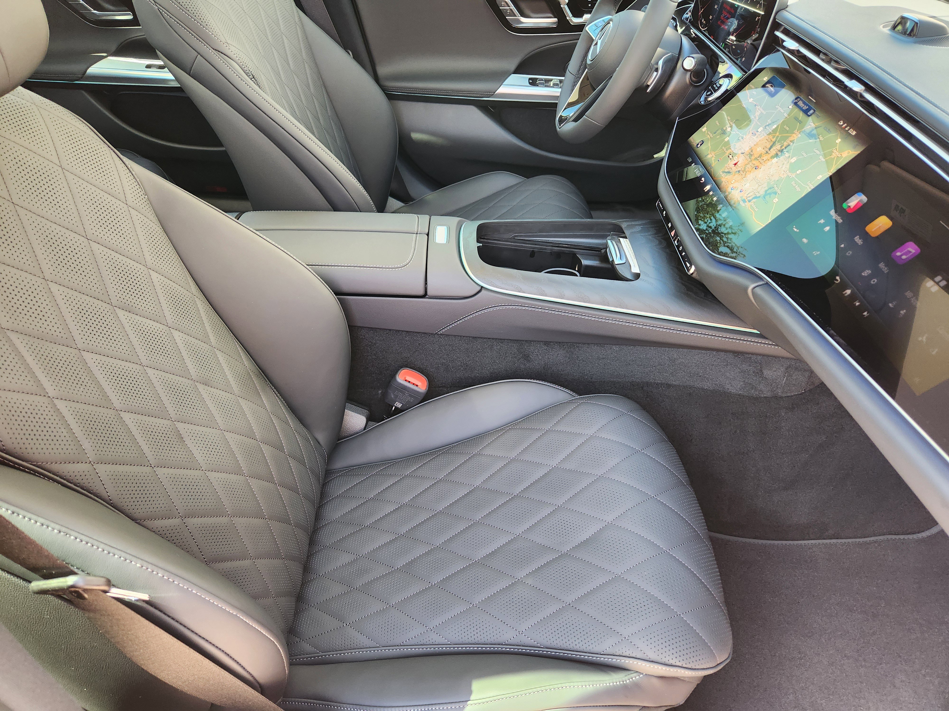 New 2026 Mercedes-Benz E 350 4MATIC Sedan image 15