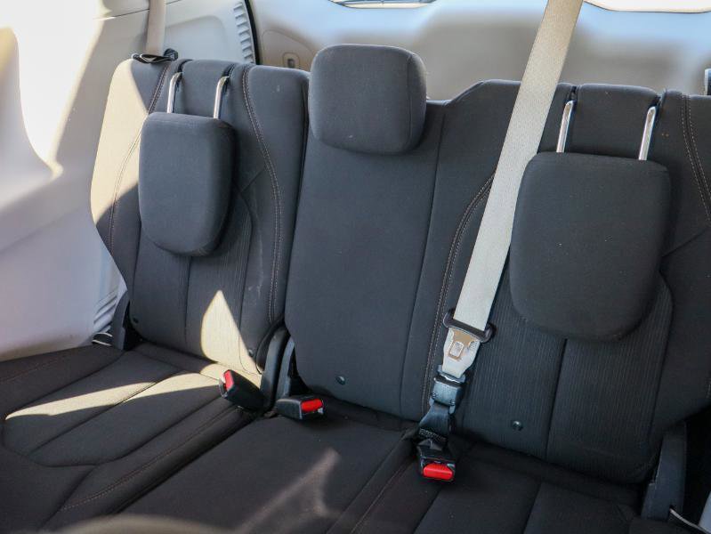 Used 2020 Chrysler Pacifica Touring w/ Cold Weather Group image 12