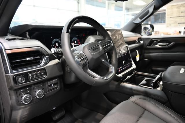 New 2026 GMC Yukon Denali w/ Denali Reserve Package image 24