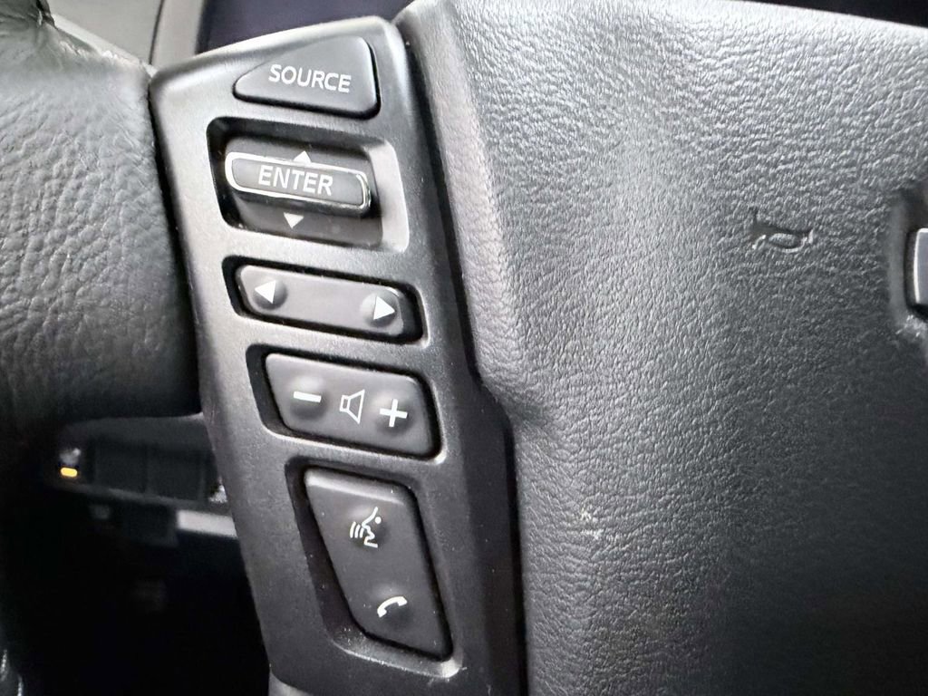 Used 2025 Nissan Frontier SV w/ SV Convenience Package RWD image 20