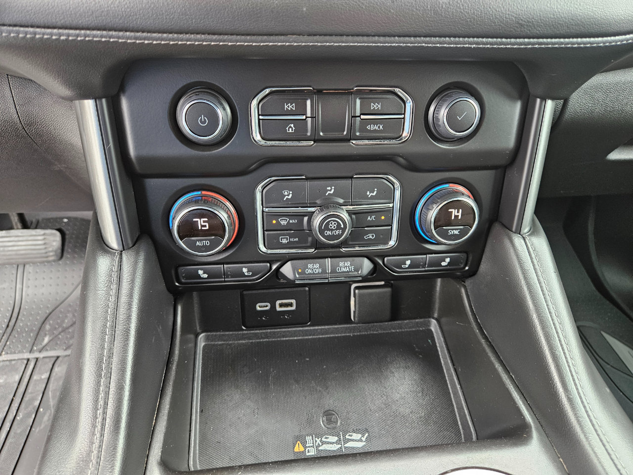 Used 2021 Chevrolet Tahoe LT image 21