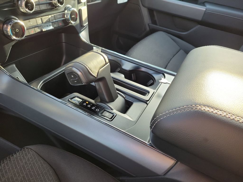 New 2026 Ford F150 XLT w/ Equipment Group 302A MID image 29