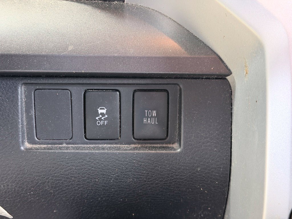 Used 2014 Toyota Tundra SR5 AWD/4WD image 51