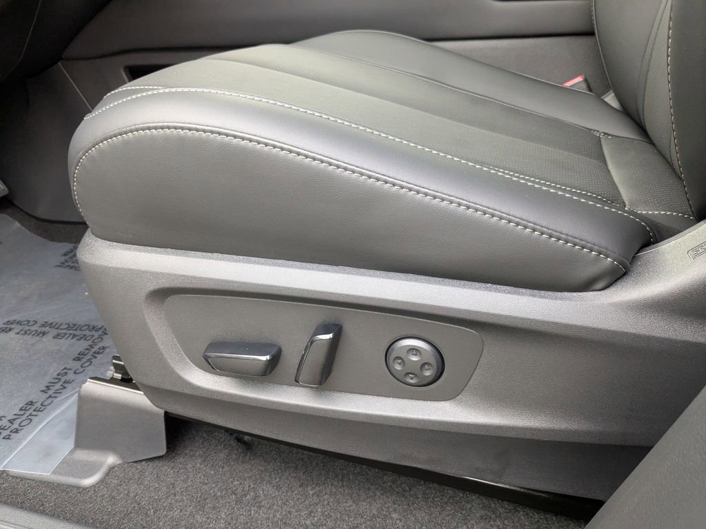 New 2026 INFINITI QX60 Luxe image 13