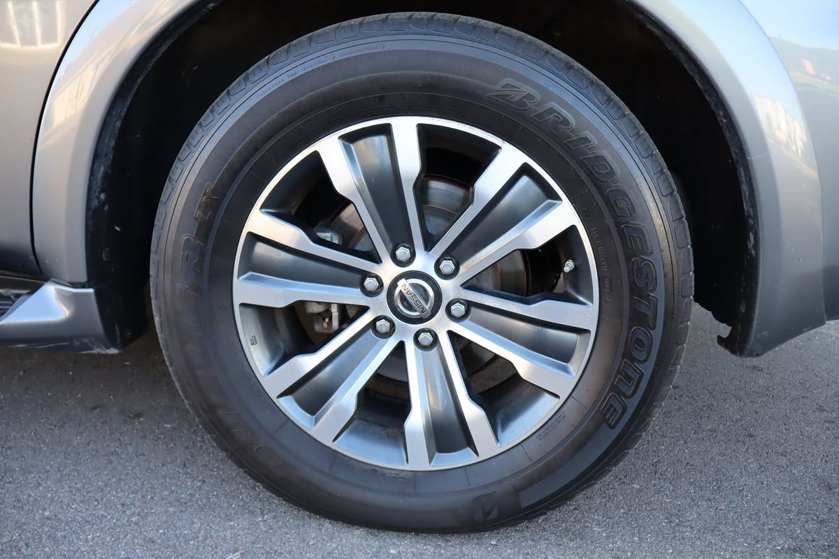 Used 2018 Nissan Armada SL w/ Moonroof Package AWD/4WD image 45