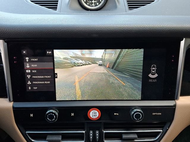 Certified 2023 Porsche Macan Turbo image 23