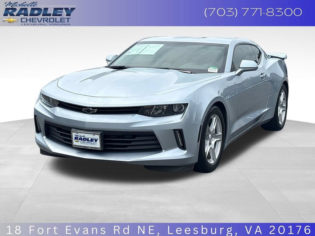 Used 2018 Chevrolet Camaro LT w/ Technology Package RWD image 1