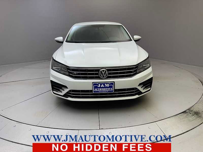 Used 2017 Volkswagen Passat 1.8T R-Line FWD image 8
