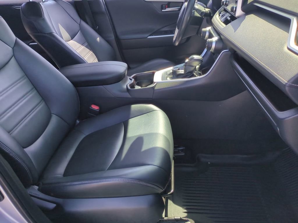 Used 2020 Toyota RAV4 Limited w/ All Weather Liner Package AWD/4WD image 27