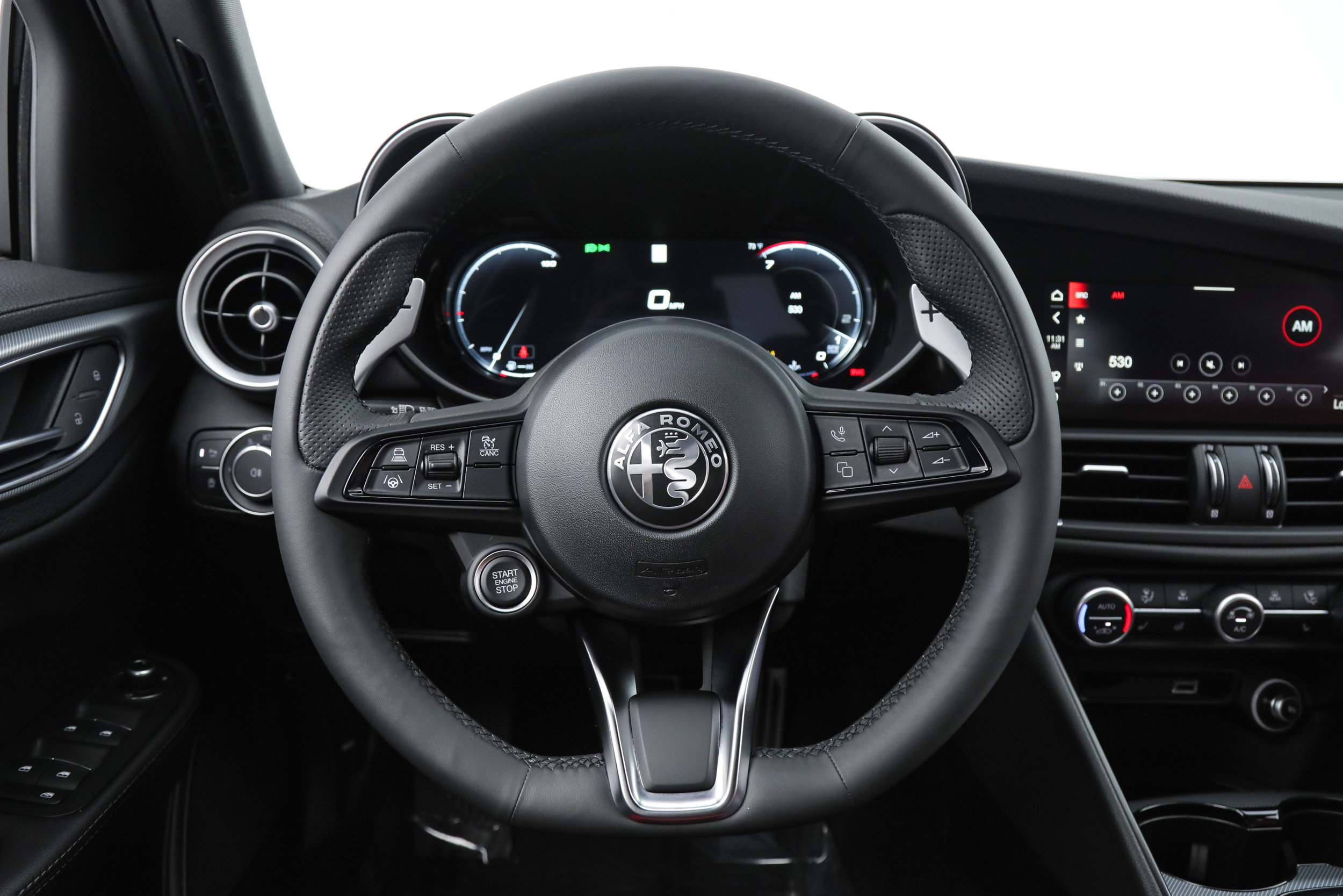 New 2026 Alfa Romeo Giulia w/ Driving Assist Package RWD image 18