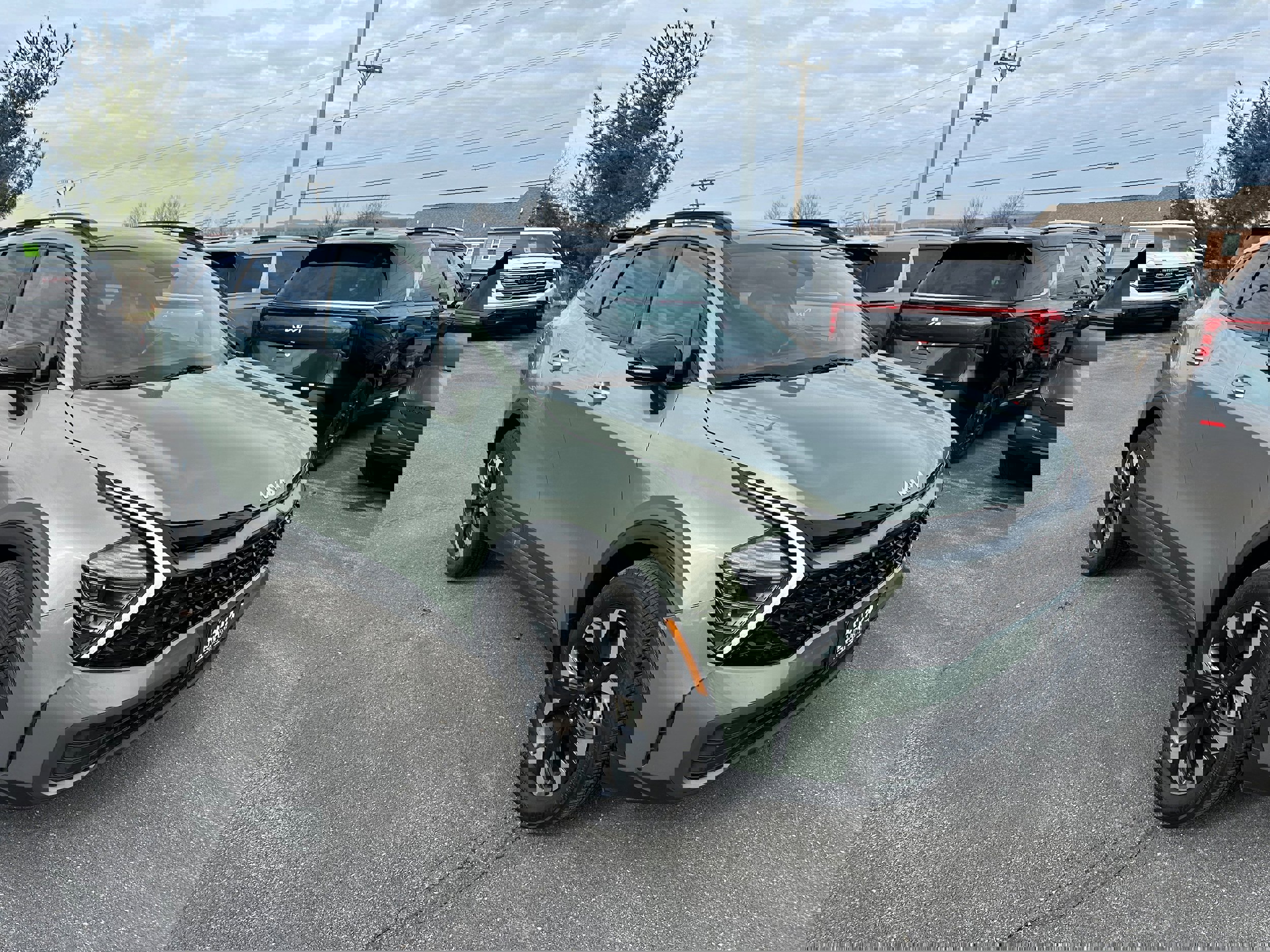 Used 2024 Kia Sportage X-Line w/ X-Line Premium Package image 3