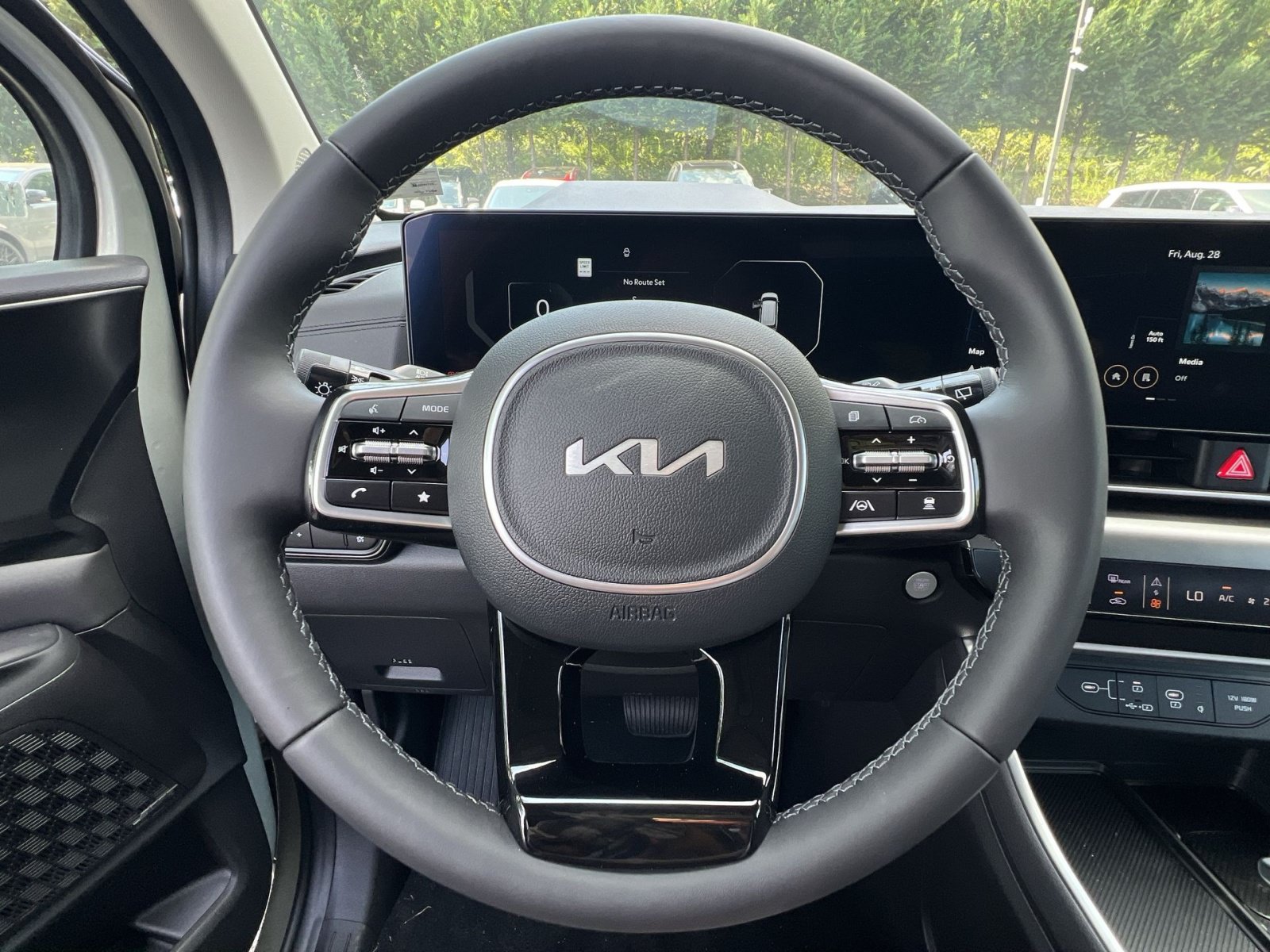 New 2026 Kia Carnival SX Prestige FWD image 32