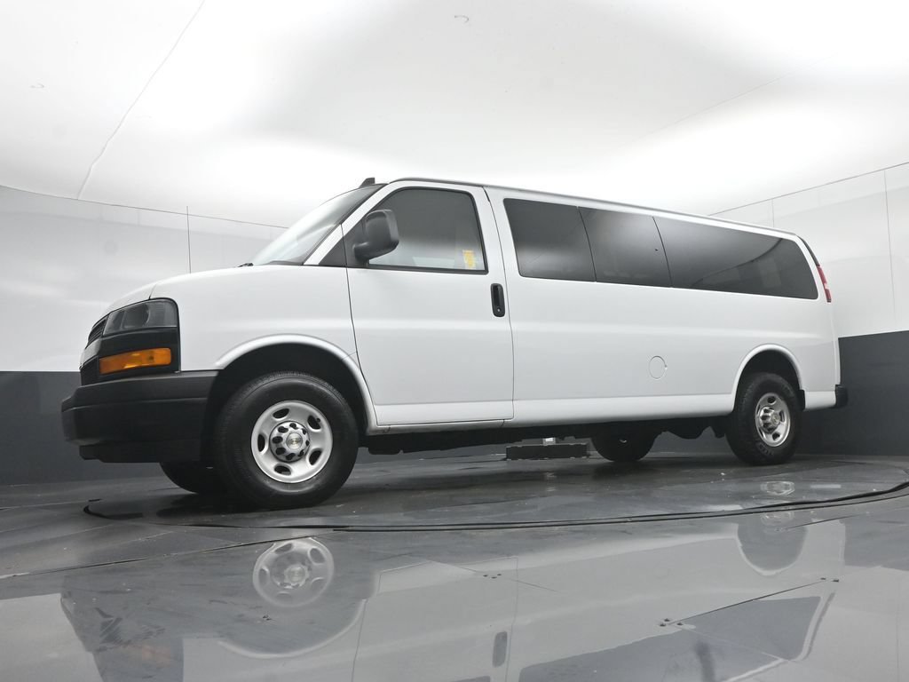 Used 2023 Chevrolet Express 3500 LS RWD image 50