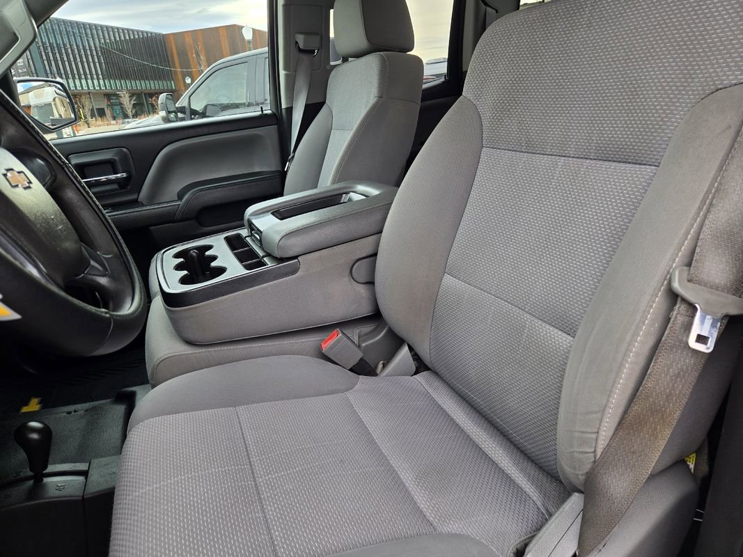 Used 2015 Chevrolet Silverado 2500 W/T image 15