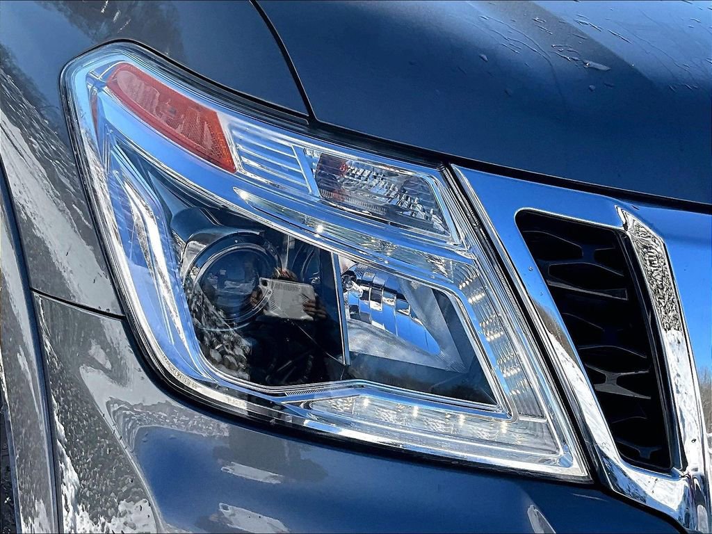 Used 2019 Nissan Armada Platinum w/ Captain's Chairs Package image 28