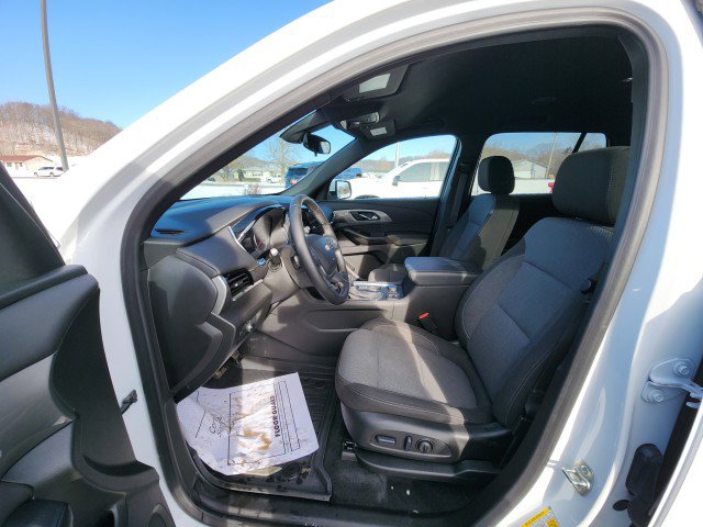 Used 2023 Chevrolet Traverse LT w/ LPO, Floor Liner Package image 29