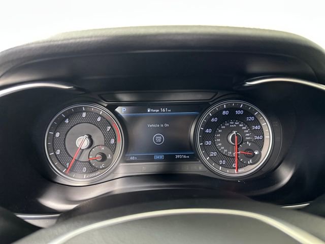 Used 2020 Genesis G70 2.0T image 17