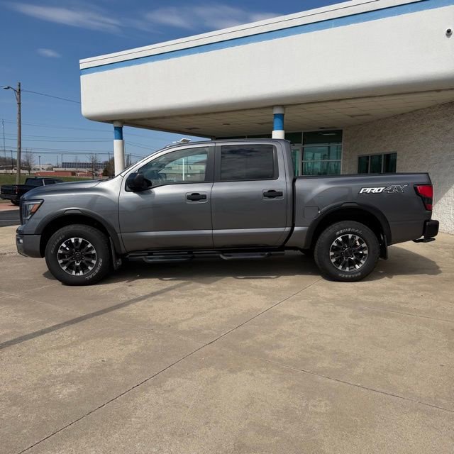 Used 2021 Nissan Titan PRO-4X w/ Pro-4x Utility Package AWD/4WD image 2