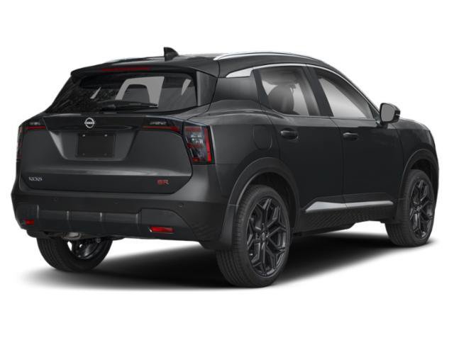 New 2026 Nissan Kicks SR w/ Cold Weather Package AWD/4WD image 2