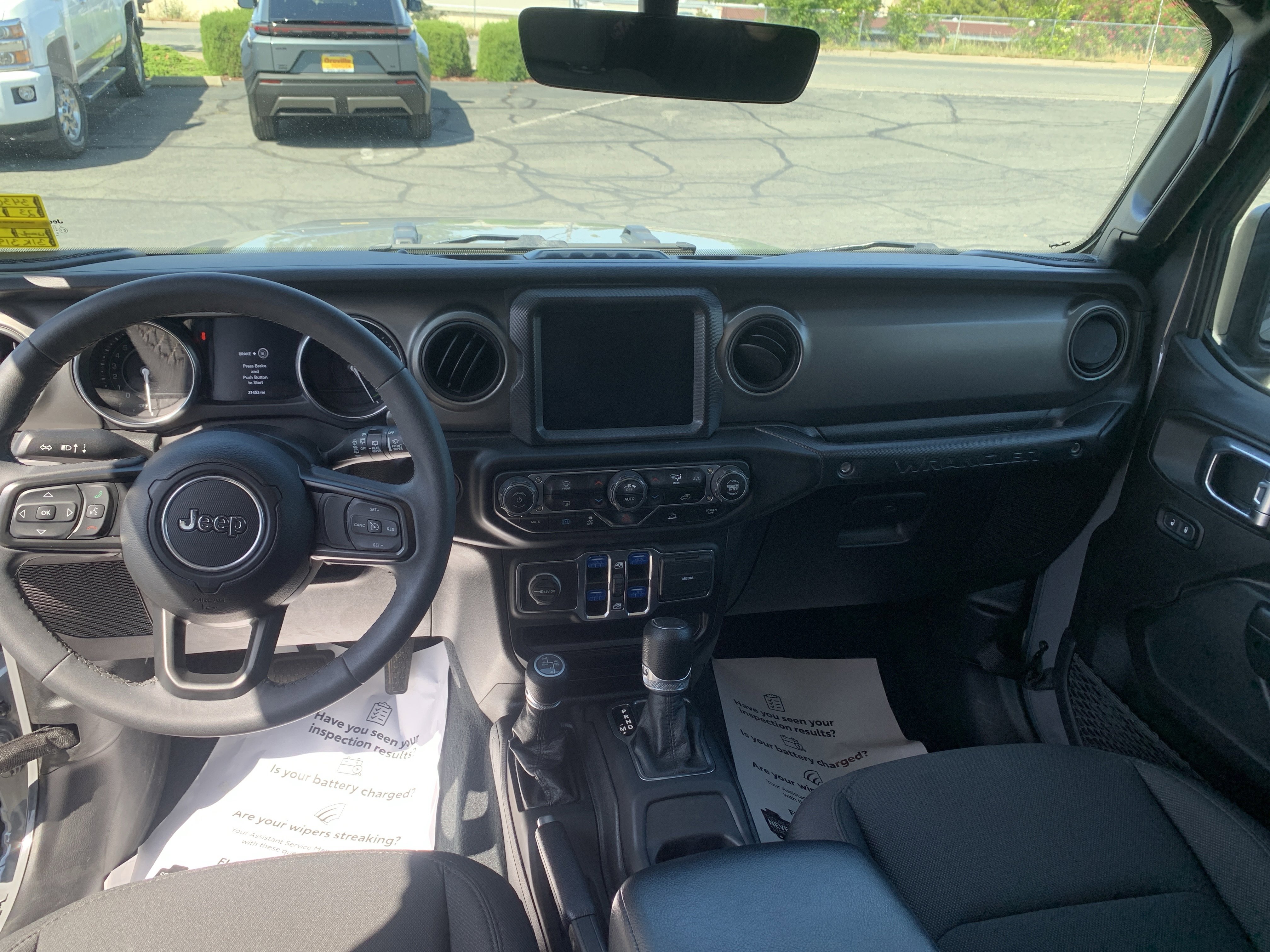 Used 2023 Jeep Wrangler Unlimited w/ 8.4" Radio Group AWD/4WD image 14
