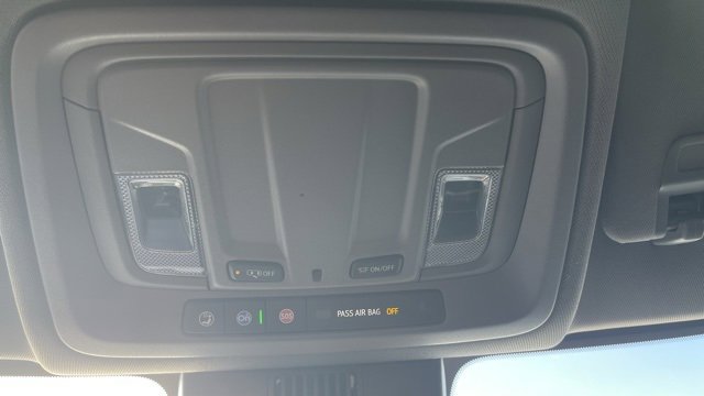 Used 2024 GMC Sierra 3500 SLE w/ SLE Convenience Package image 22