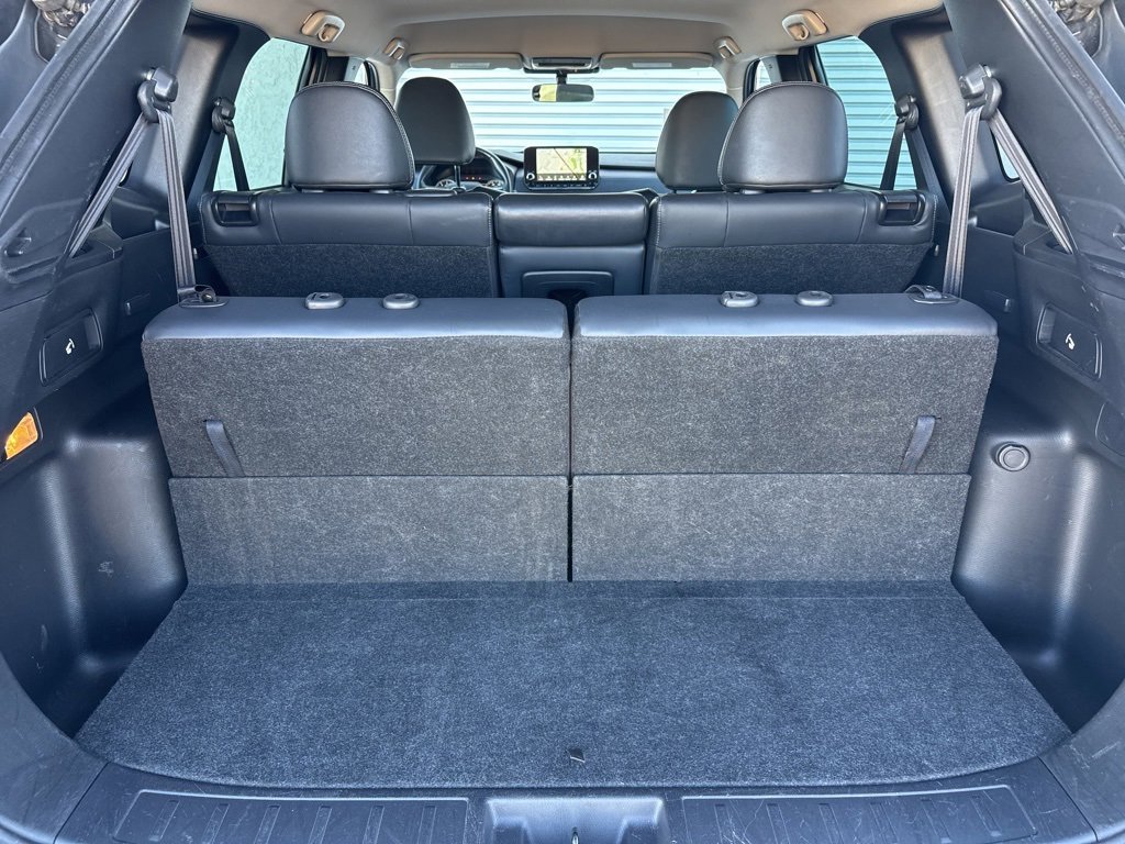 Used 2023 Mitsubishi Outlander SE image 28