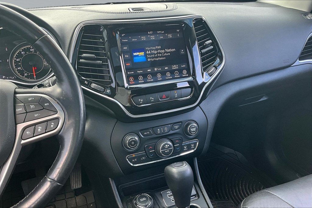 Used 2021 Jeep Cherokee Limited AWD/4WD image 9