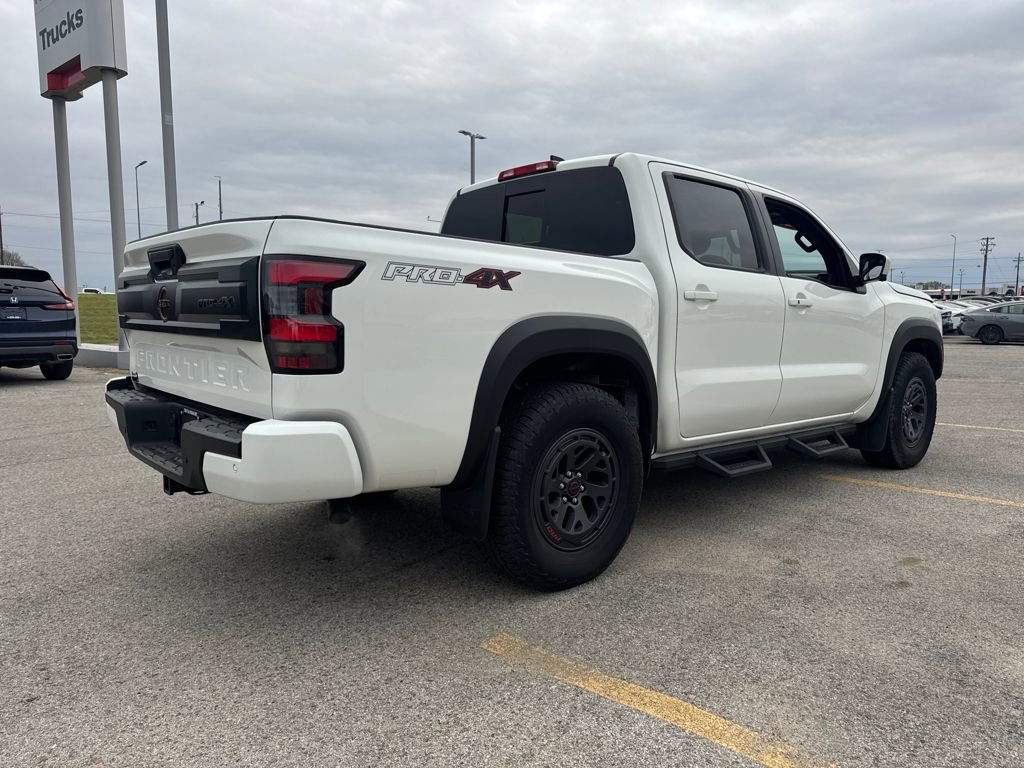 Used 2025 Nissan Frontier PRO-4X w/ Pro Premium Package image 6