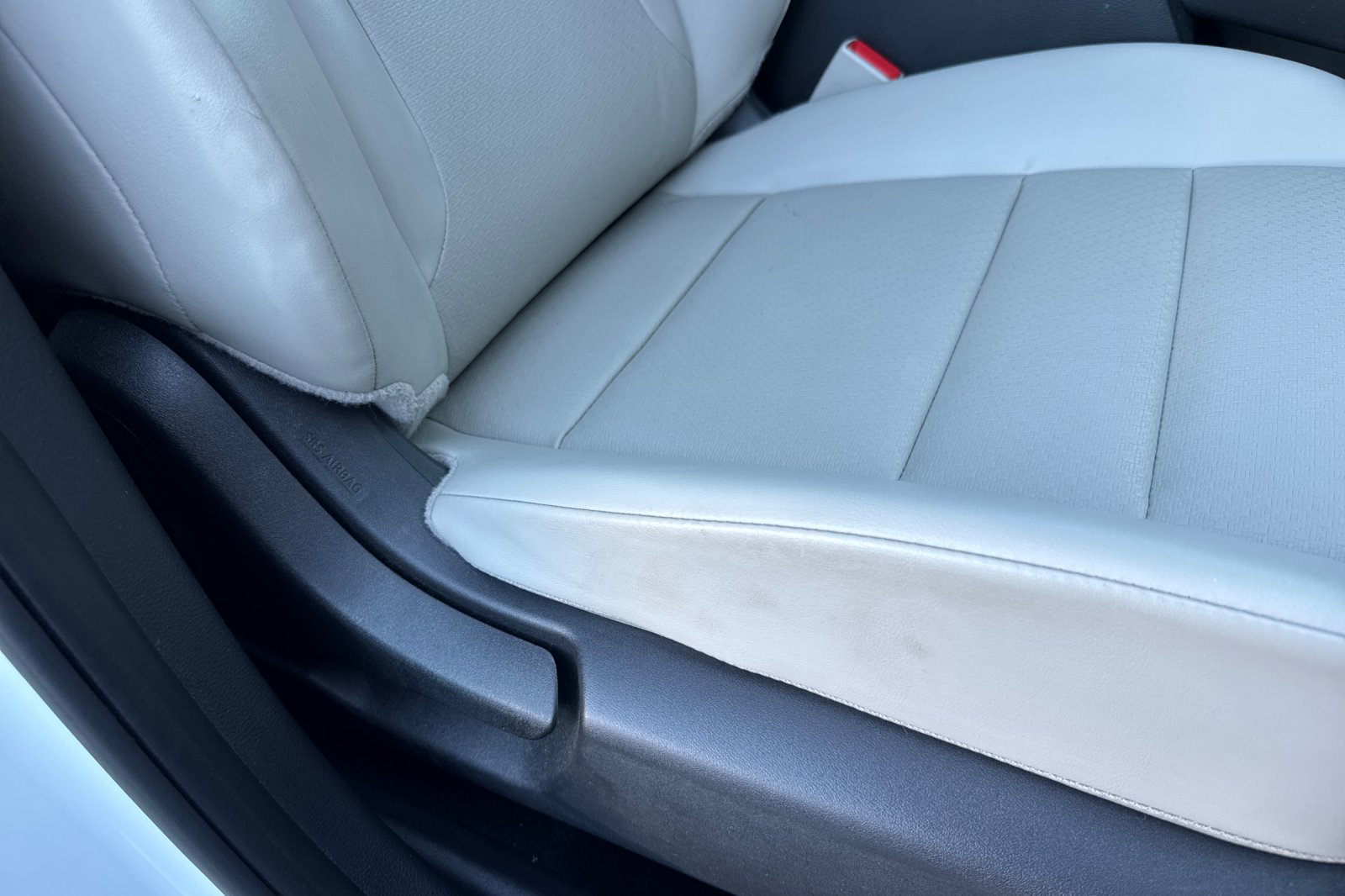 Certified 2024 Nissan Rogue SV w/ SV Premium Package FWD image 24