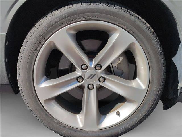 Used 2018 Dodge Challenger SXT w/ Super Sport Group (SS/T) RWD image 16