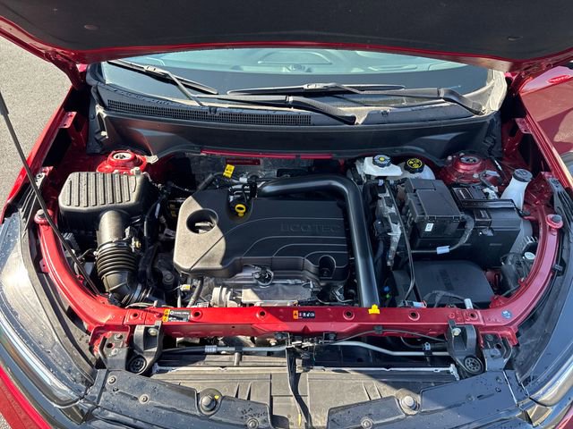 Used 2024 Chevrolet Equinox RS w/ RS Leather Package image 29