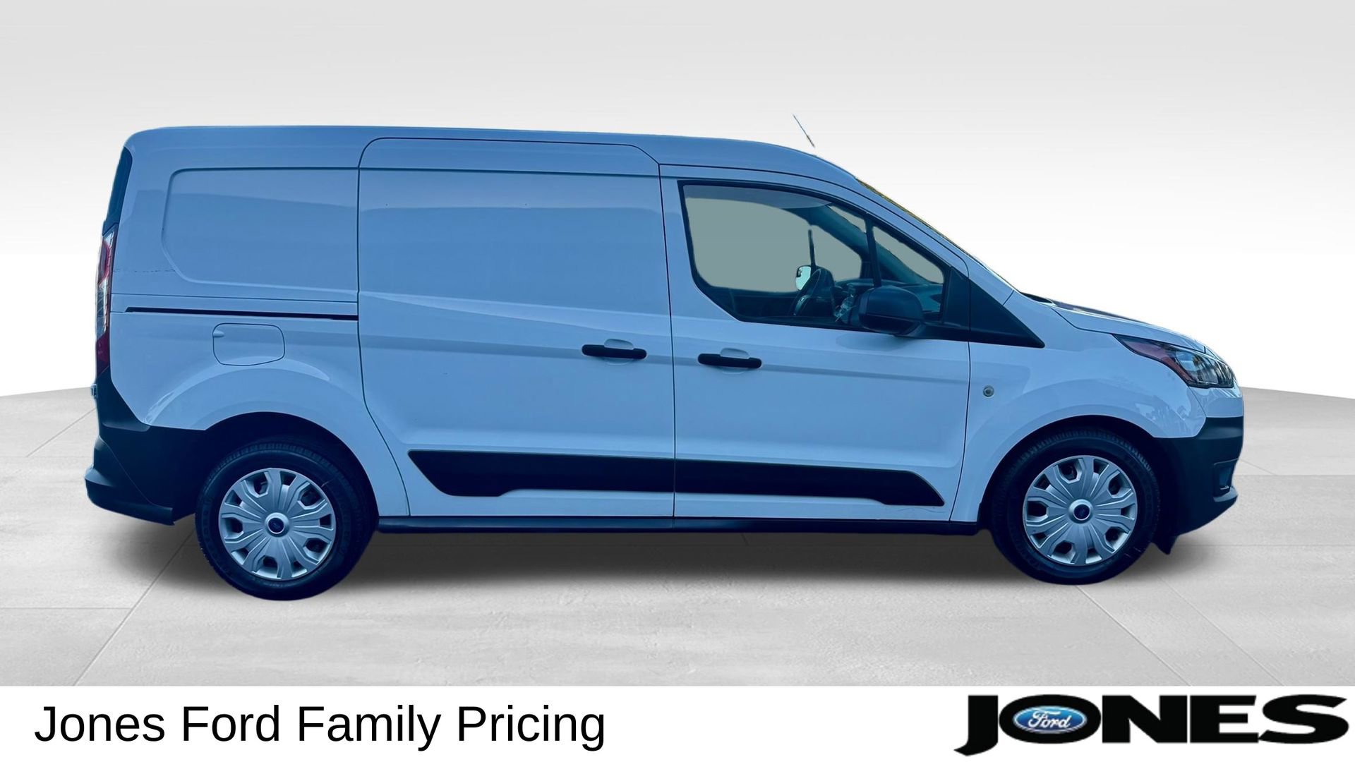 Used 2022 Ford Transit Connect XL image 3