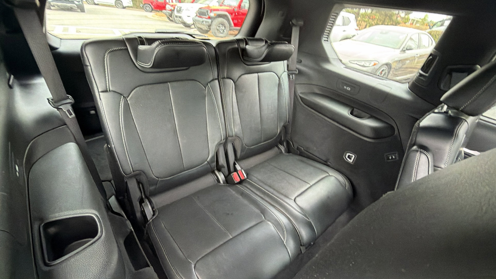 Certified 2025 Jeep Grand Cherokee L Overland w/ Luxury Tech Group IV image 23
