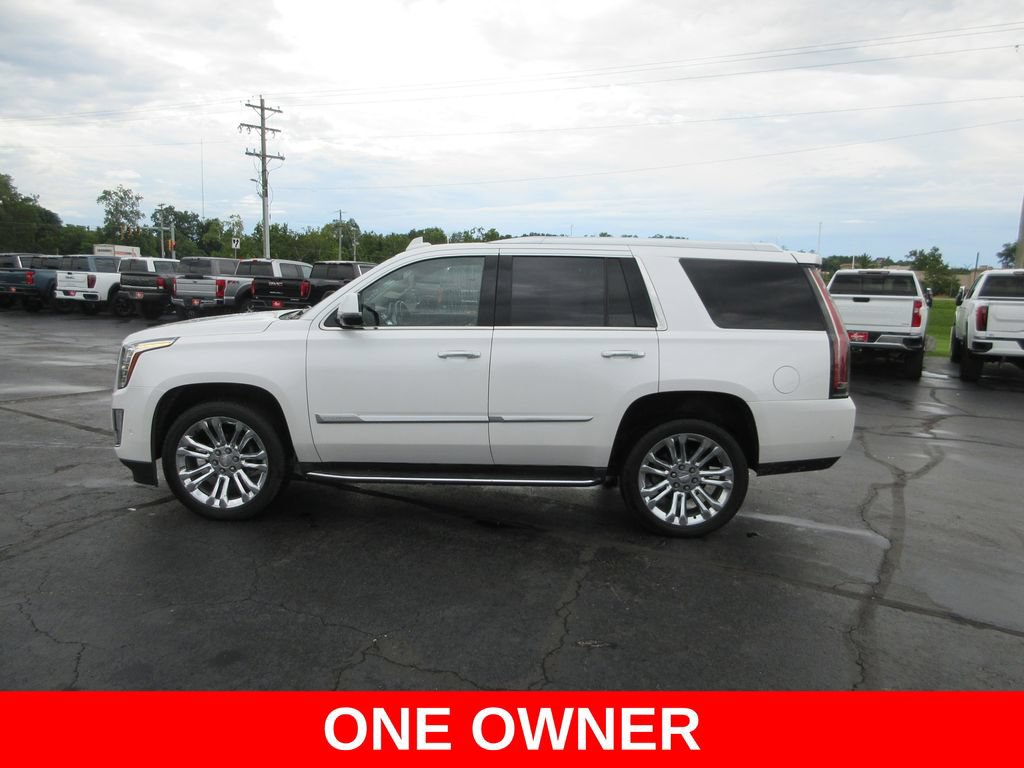 Certified 2018 Cadillac Escalade Luxury w/ LPO, Radiant Package AWD/4WD image 10