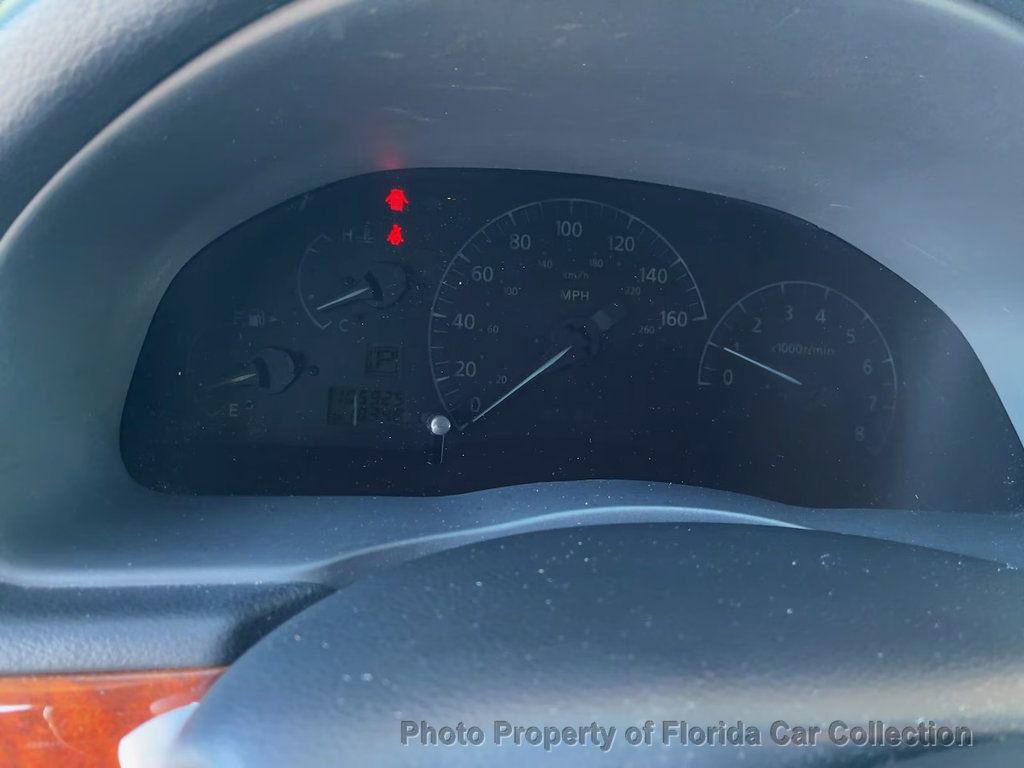 Used 2002 INFINITI Q45 Luxury image 12