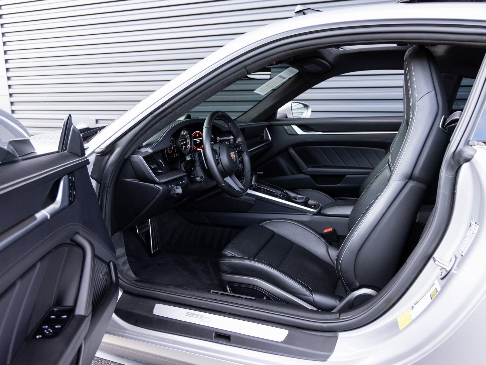 Used 2023 Porsche 911 Turbo S image 24