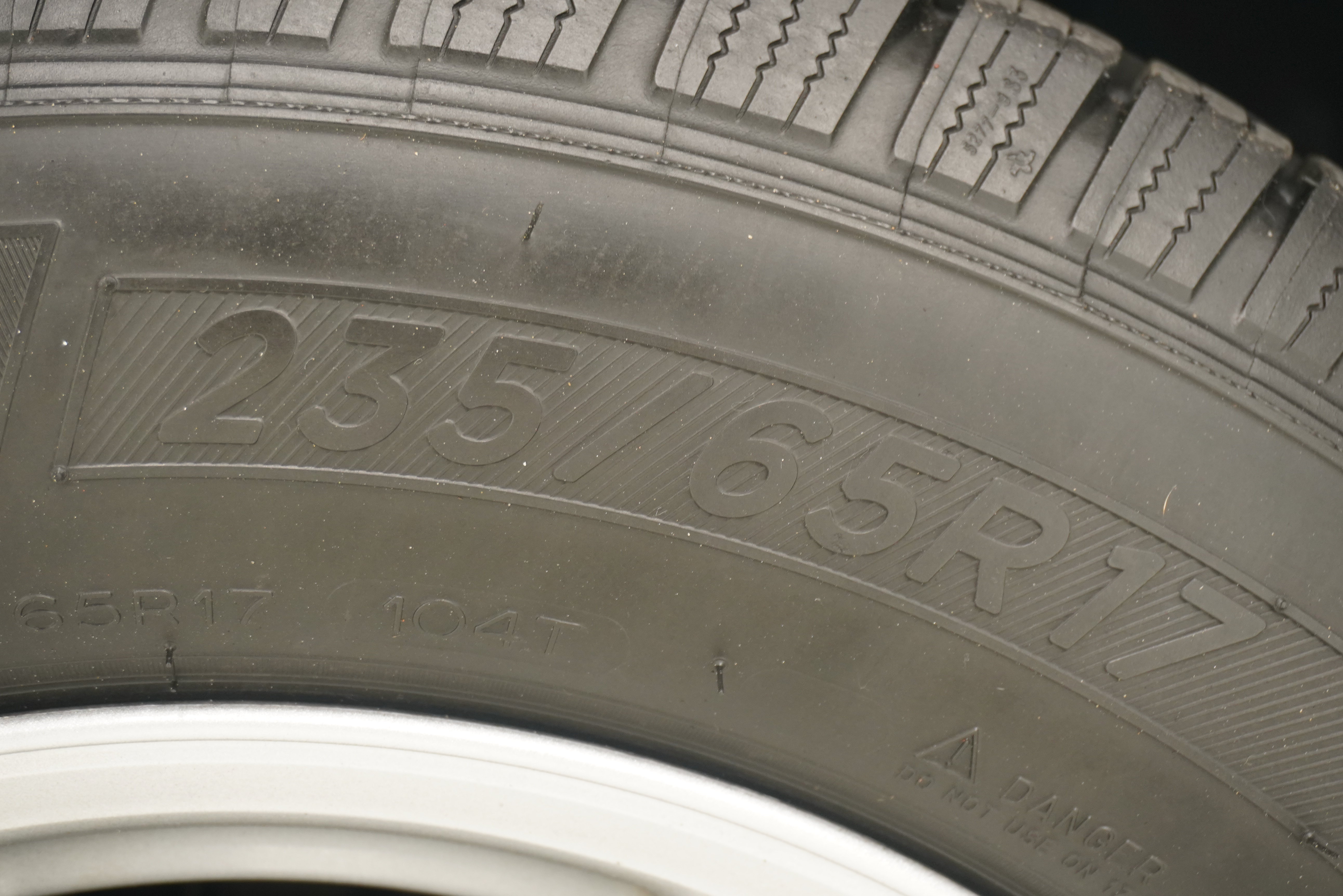 Used 2005 Chrysler Pacifica Touring FWD image 23
