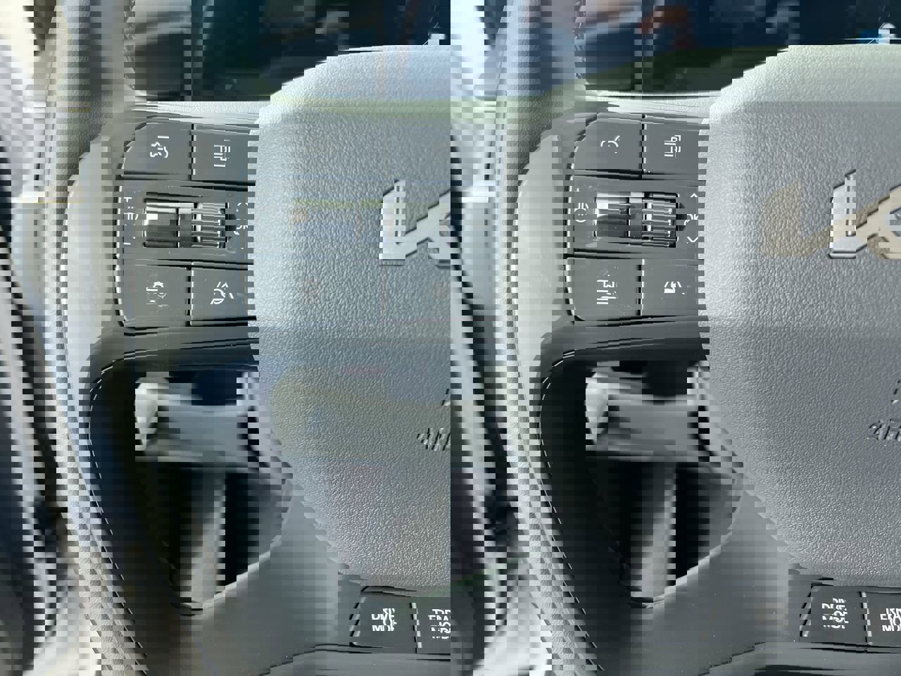 New 2026 Kia EV9 Land w/ Nightfall Edition Package image 16