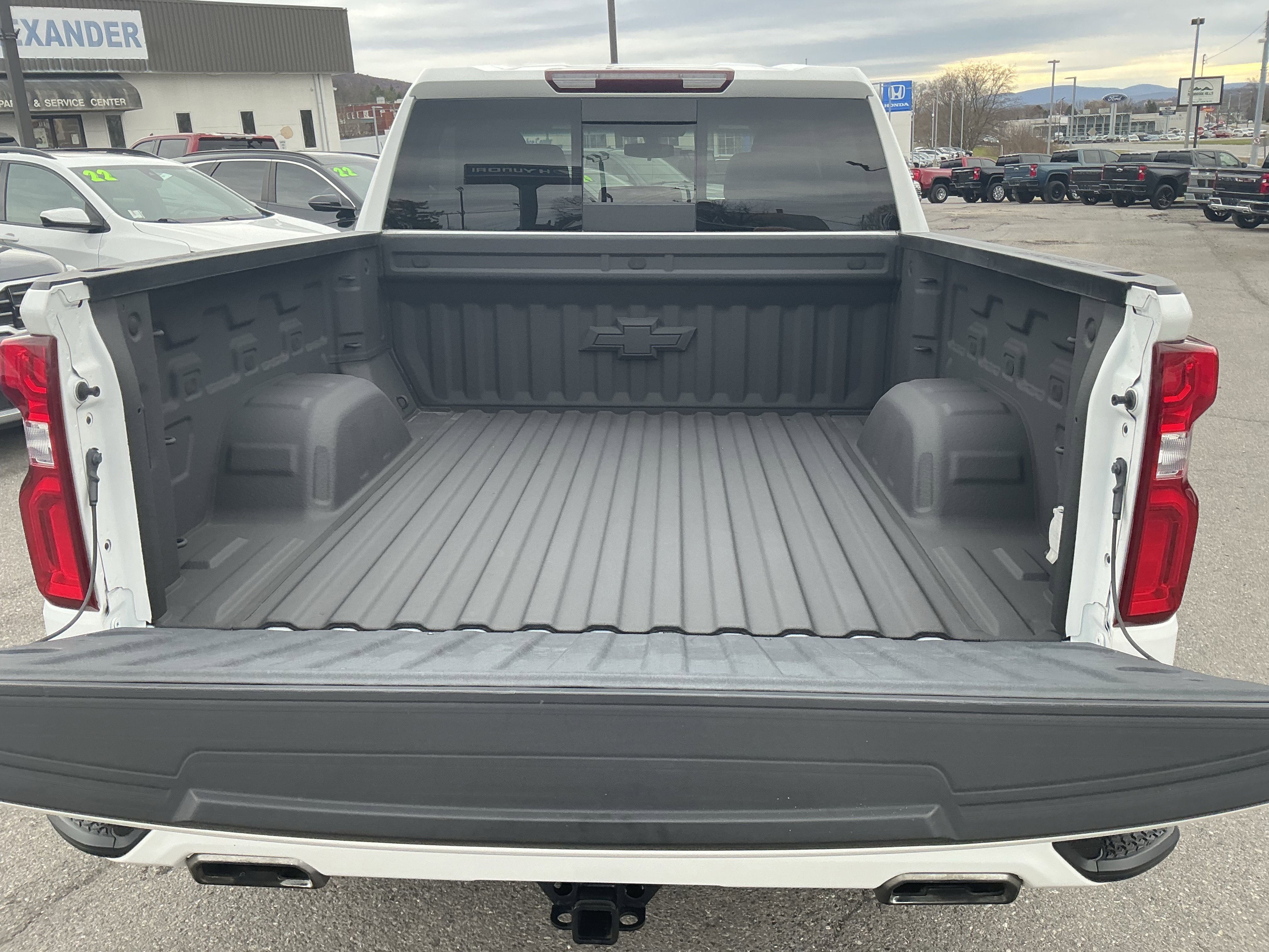 Used 2020 Chevrolet Silverado 1500 RST w/ All-Star Edition image 5